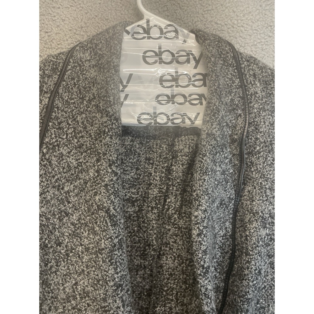 Mercer & Madison Womens Cardigan Sweater Size Large Gray 100% Merino Wool Knit - Picture 2 of 6